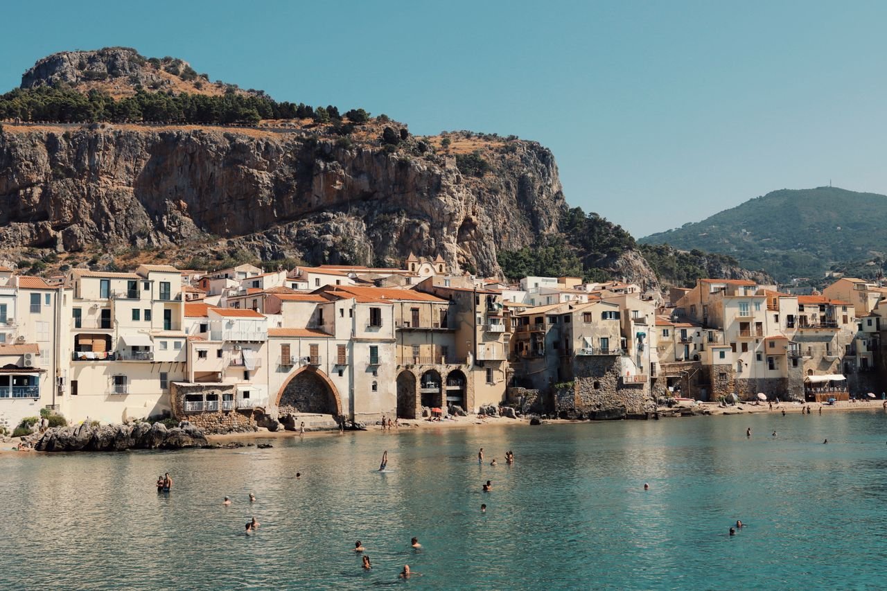 Cefalù Sicily - seaside town and private tour